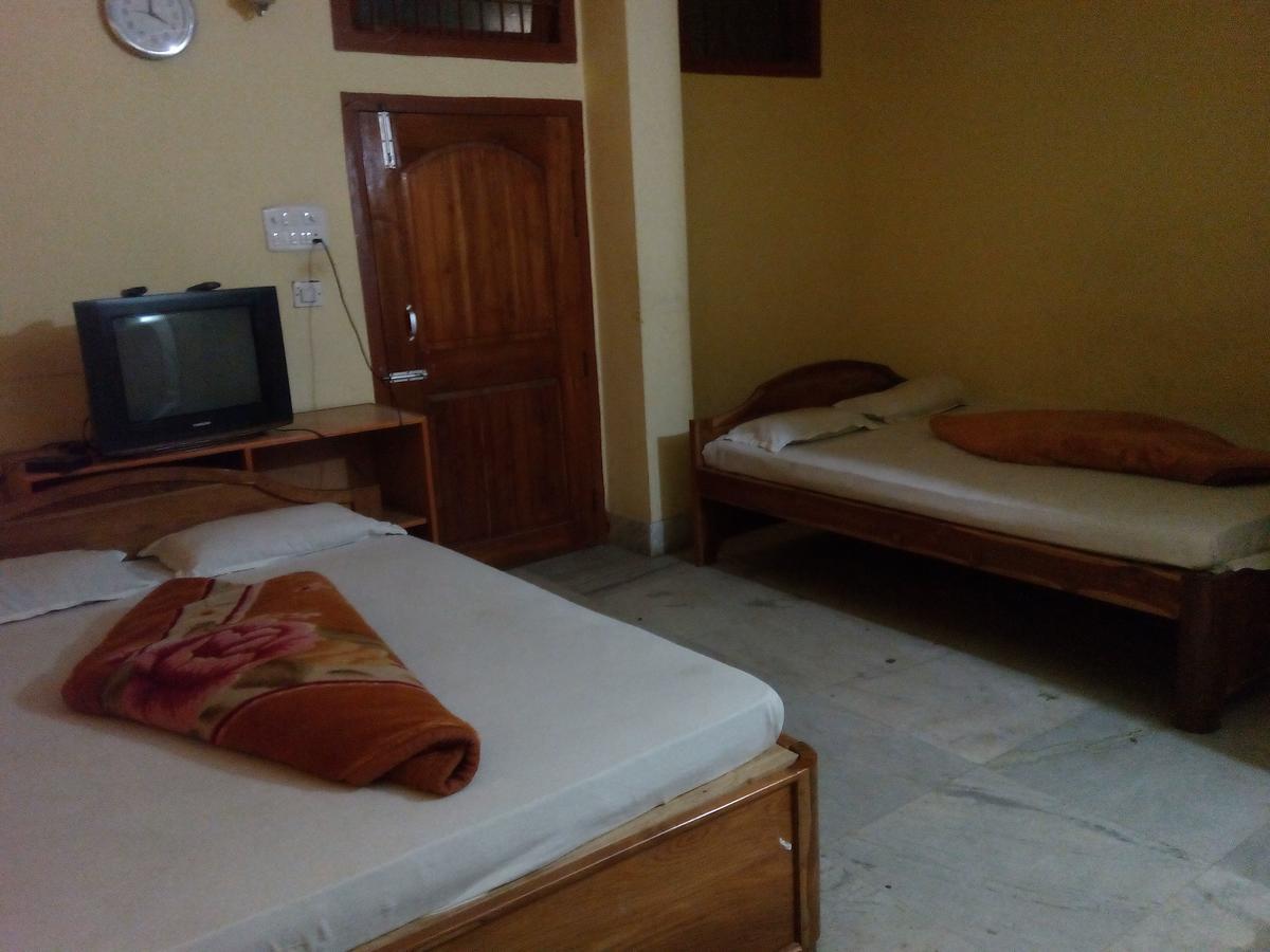 Dispur Lodge Guwahati Zewnętrze zdjęcie