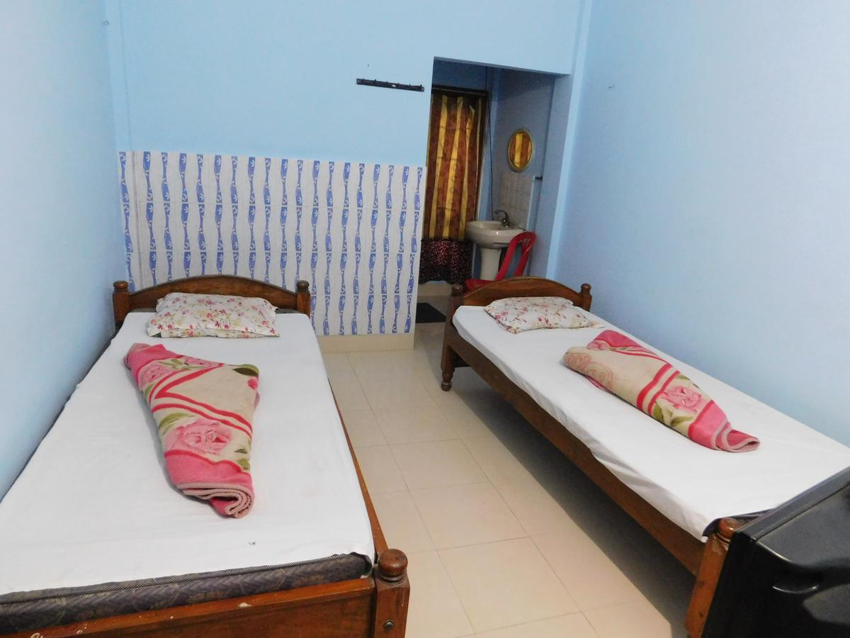 Dispur Lodge Guwahati Zewnętrze zdjęcie