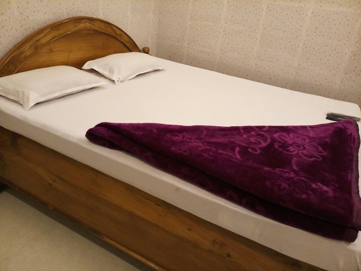 Dispur Lodge Guwahati Zewnętrze zdjęcie