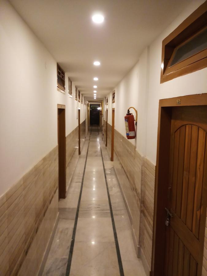 Dispur Lodge Guwahati Zewnętrze zdjęcie
