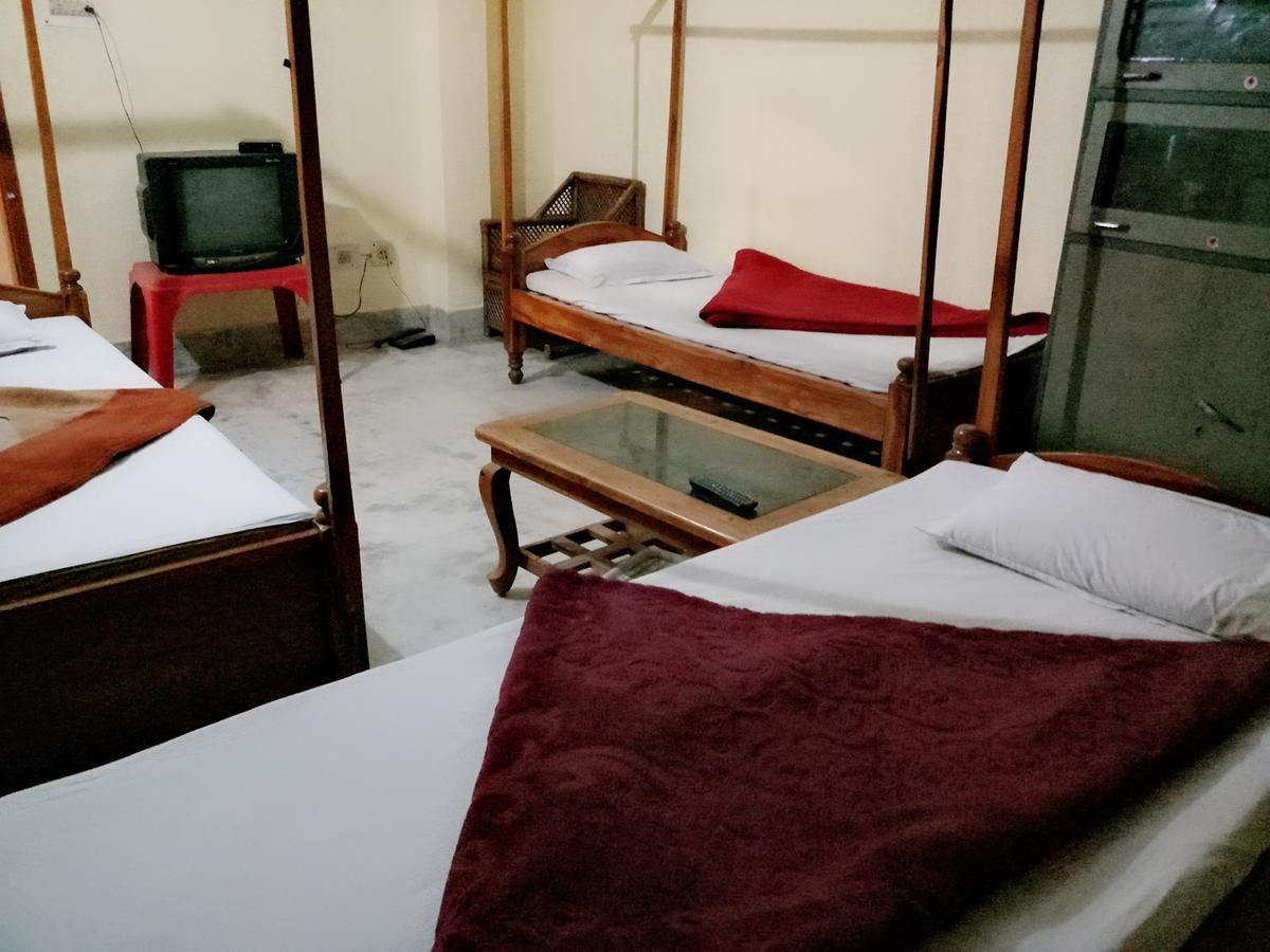 Dispur Lodge Guwahati Zewnętrze zdjęcie