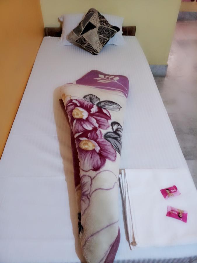 Dispur Lodge Guwahati Zewnętrze zdjęcie